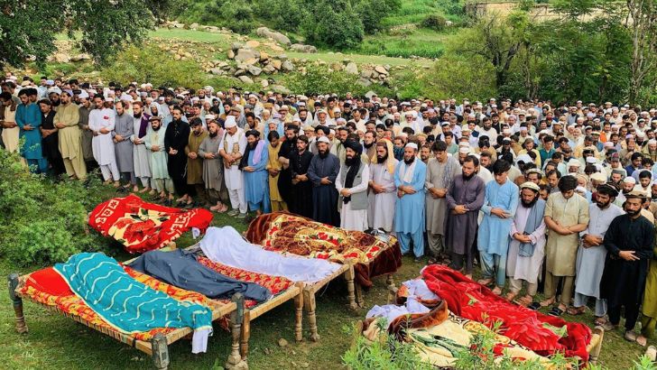 https://www.salarnews.in/public/uploads/images/newsimages/maannewsimage15082025_214714_Pakistan flood.jpg